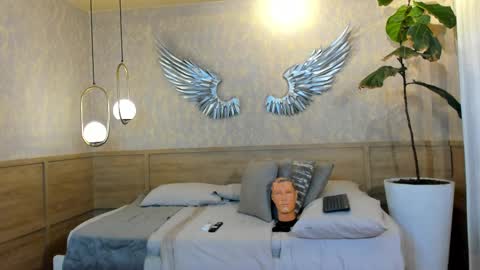 MAGNUS DAHL online show from 02-18-25, 12:17