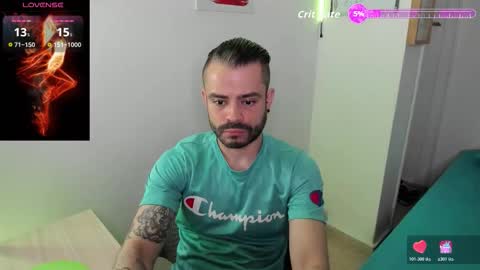     online show from 10-28-25, 02:37