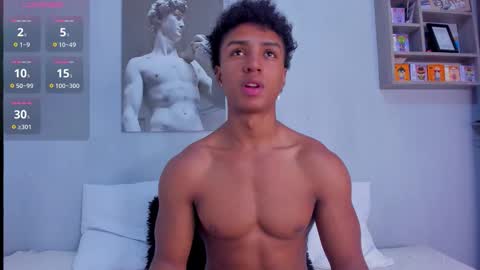 Magnus King online show from 10-30-25, 02:18