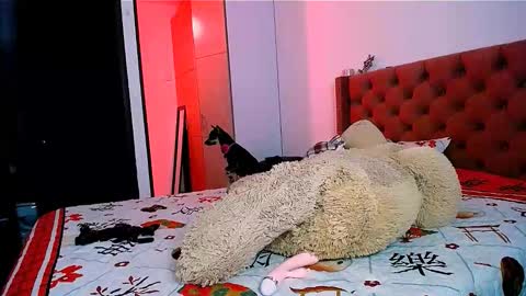 magy     online show from 02-15-26, 03:36