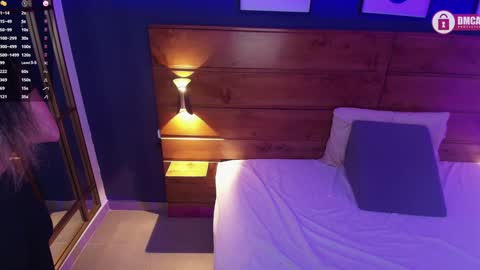 Snapshot of mahia_queen chatting on 01-30-25, 11:22 Dani online show from 01-30-25, 11:22