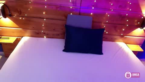 Snapshot of mahia_queen chatting on 09-25-25, 11:03 Dani online show from 09-25-25, 11:03