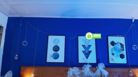 Dani online show from 12-22-25, 11:07