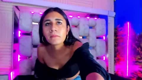 mahiara hot online show from 05-19-26, 12:55