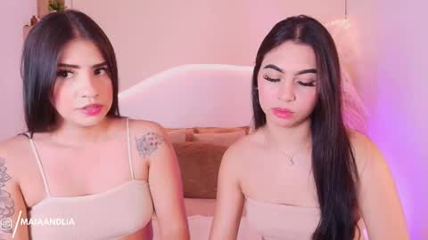 Snapshot of maia_lia_ chatting on 09-10-25, 08:20 MAIA  LIA  online show from 09-10-25, 08:20