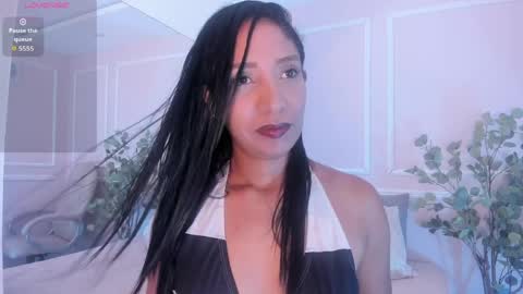 Maia online show from 04-03-26, 01:58