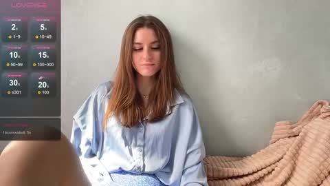 Snapshot of maiabarthe chatting on 05-03-26, 10:21 M I A online show from 05-03-26, 10:21