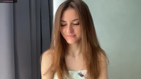 Snapshot of maiabarthe chatting on 05-29-26, 08:12 M I A online show from 05-29-26, 08:12