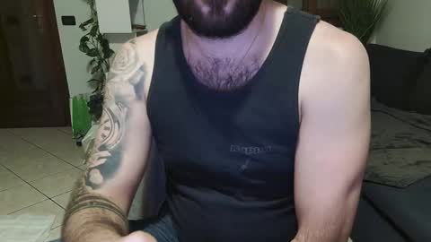 Snapshot of maialinofriuli91 chatting on 11-08-25, 06:18 maialinofriuli91 online show from 11-08-25, 06:18