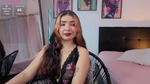 Snapshot of maiamancini chatting on 06-09-26, 10:32 Maia online show from 06-09-26, 10:32