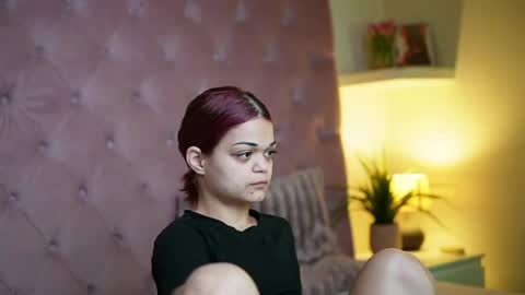  Maia  online show from 04-15-26, 07:43