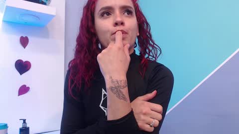 Maia  online show from 02-22-25, 01:00