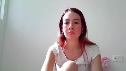 Snapshot of maiarosse_ chatting on 01-24-25, 02:19 MaiaRosse online show from 01-24-25, 02:19