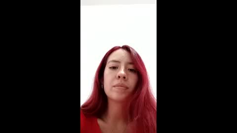 Snapshot of maiarosse_ chatting on 02-14-25, 07:17 MaiaRosse online show from 02-14-25, 07:17