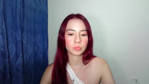 Snapshot of maiarosse_ chatting on 06-02-26, 02:57 MaiaRosse online show from 06-02-26, 02:57