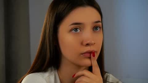 Lucy online show from 03-04-25, 04:17