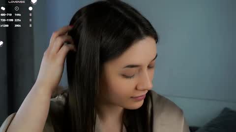 Lucy online show from 03-12-25, 07:46