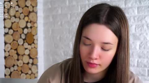 Lucy online show from 11-06-25, 02:12