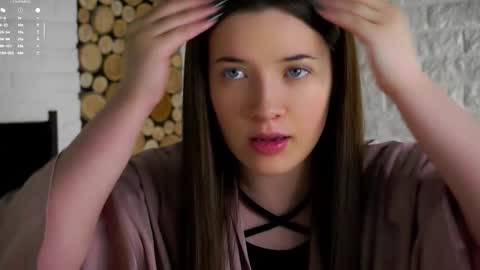 Lucy online show from 12-02-25, 02:06