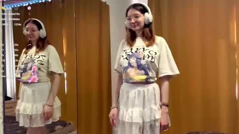 Elina online show from 10-01-25, 09:37