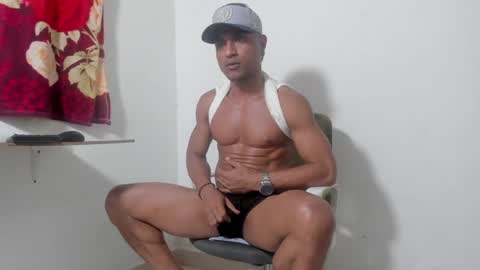 Snapshot of maik_alen chatting on 06-16-26, 11:18 . Maik Alen . online show from 06-16-26, 11:18