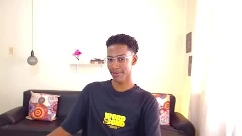 I am Maik online show from 01-24-25, 01:47