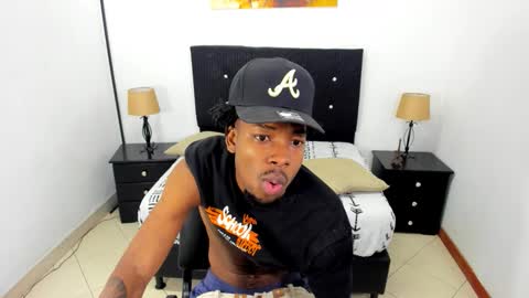 M A I K O L -- M O N S T E R C O C L online show from 09-26-25, 01:42