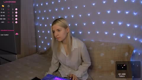 Your kitty online show from 02-27-25, 02:53