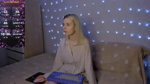 Your kitty online show from 03-15-26, 04:02