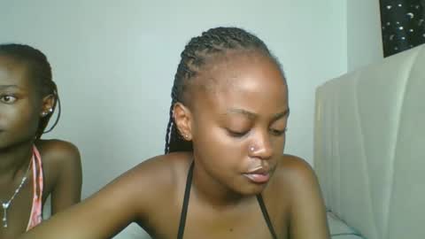 maira luv1 online show from 02-20-26, 08:49