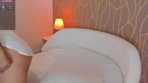 Snapshot of mairybelle chatting on 05-15-26, 03:35 Maria conexion 1030 pm to 5 am colombia online show from 05-15-26, 03:35