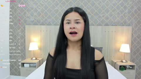 Snapshot of maite_jhon chatting on 01-19-25, 03:29 online show from 01-19-25, 03:29