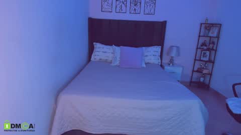 Snapshot of maite_kanes chatting on 06-30-26, 02:34 Maite online show from 06-30-26, 02:34