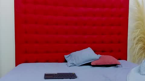 maite_smith69 online show from 02-20-25, 12:15