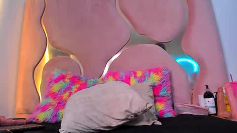 maite online show from 03-09-25, 05:06