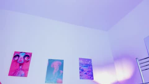 Snapshot of maithe_022 chatting on 10-14-25, 06:52 mai online show from 10-14-25, 06:52