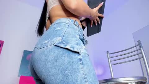 Snapshot of maithe_022 chatting on 11-05-25, 07:14 mai online show from 11-05-25, 07:14