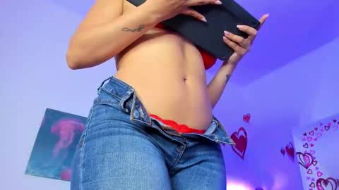 Snapshot of maithe_022 chatting on 02-21-26, 07:04 mai online show from 02-21-26, 07:04