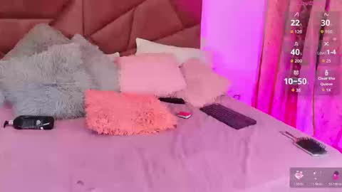 Snapshot of maithe_ferrer chatting on 03-12-26, 01:34 MAITHEFERRER online show from 03-12-26, 01:34