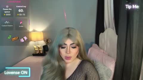 majestydannaxx online show from 12-22-25, 03:14