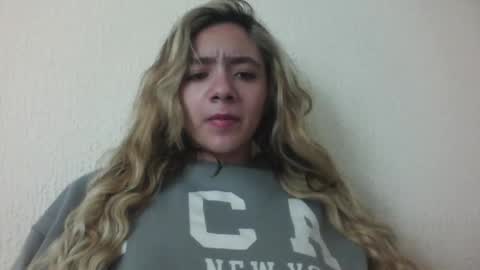 Snapshot of majo_gomezz chatting on 11-28-25, 12:24 majo_gomezz online show from 11-28-25, 12:24