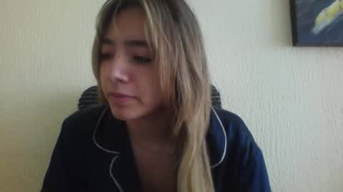 Snapshot of majo_gomezz chatting on 03-03-26, 03:29 majo_gomezz online show from 03-03-26, 03:29