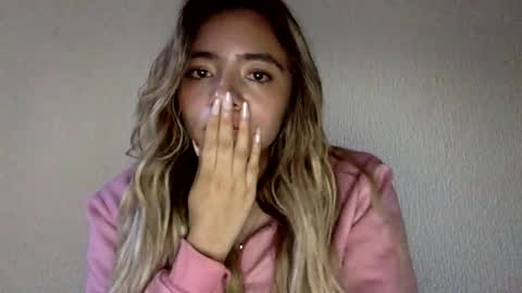 Snapshot of majo_gomezz chatting on 04-01-26, 10:40 majo_gomezz online show from 04-01-26, 10:40