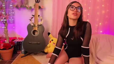 Snapshot of majo_prettty chatting on 03-24-26, 10:59 Majo Pretty online show from 03-24-26, 10:59