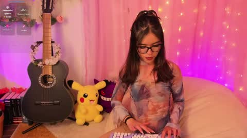 Snapshot of majo_prettty chatting on 03-27-26, 11:04 Majo Pretty online show from 03-27-26, 11:04