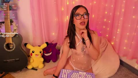 Snapshot of majo_prettty chatting on 04-07-26, 10:53 Majo Pretty online show from 04-07-26, 10:53