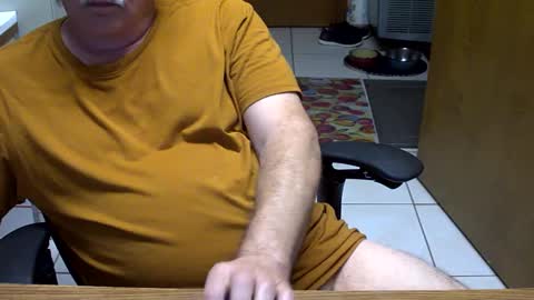 Snapshot of majormike34 chatting on 02-27-25, 04:41 majormike34 online show from 02-27-25, 04:41