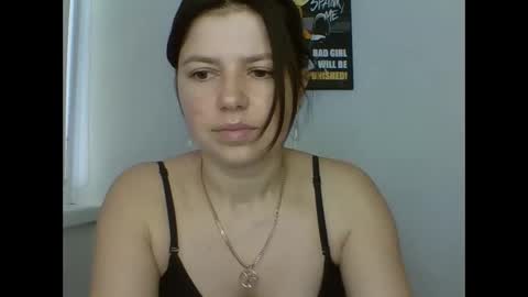 Snapshot of make_mesmile chatting on 05-16-26, 06:43 make_mesmile online show from 05-16-26, 06:43