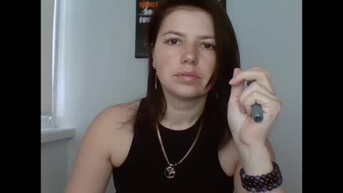 Snapshot of make_mesmile chatting on 05-18-26, 06:08 make_mesmile online show from 05-18-26, 06:08