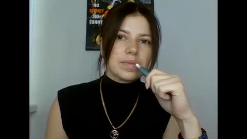 Snapshot of make_mesmile chatting on 05-25-26, 06:08 make_mesmile online show from 05-25-26, 06:08